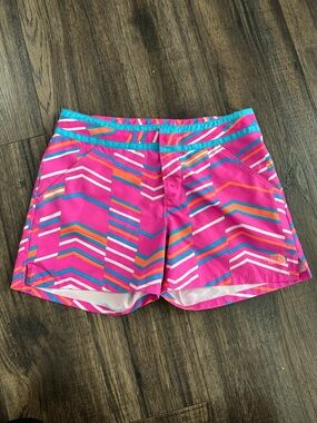 Bright Pink Geometric the north face shorts Girls (youth)